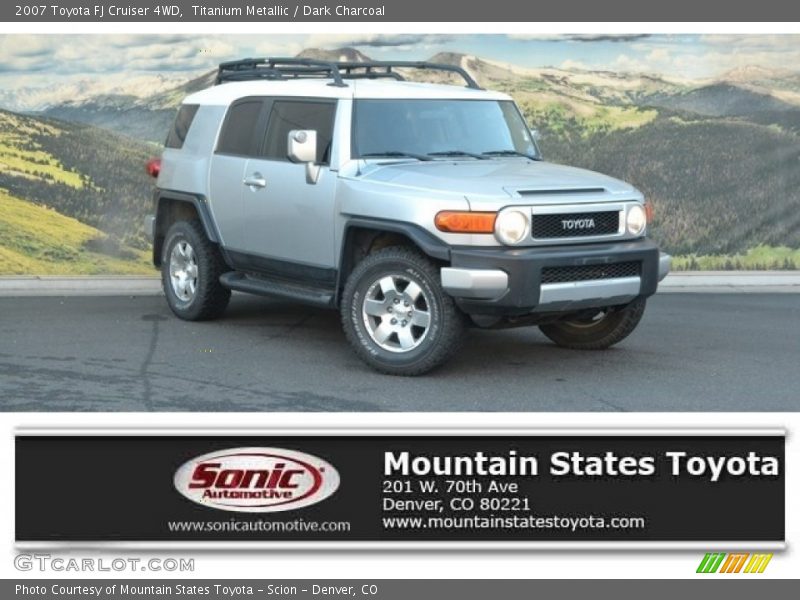Titanium Metallic / Dark Charcoal 2007 Toyota FJ Cruiser 4WD