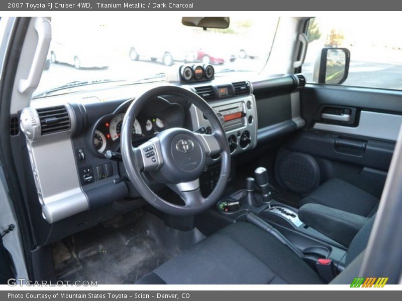 Titanium Metallic / Dark Charcoal 2007 Toyota FJ Cruiser 4WD