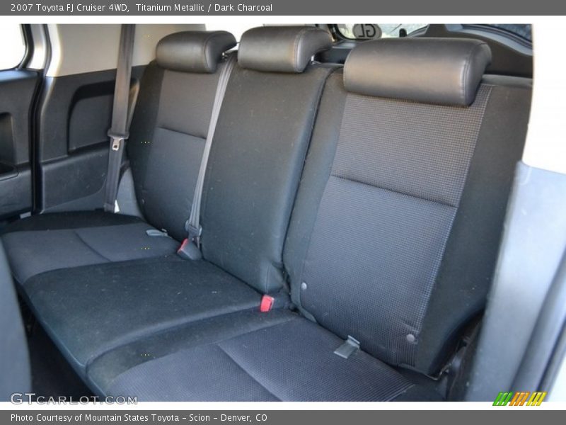 Titanium Metallic / Dark Charcoal 2007 Toyota FJ Cruiser 4WD