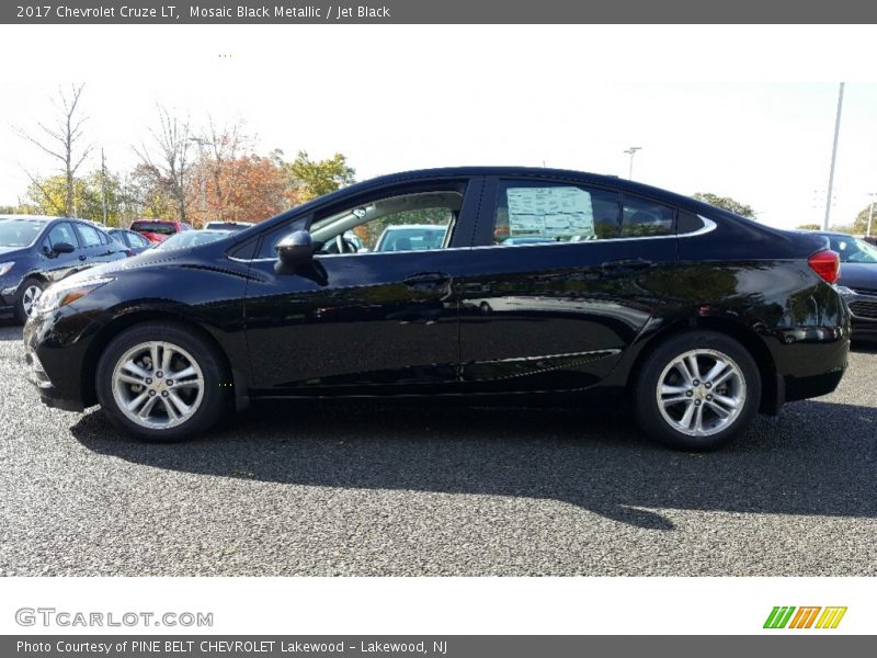 Mosaic Black Metallic / Jet Black 2017 Chevrolet Cruze LT
