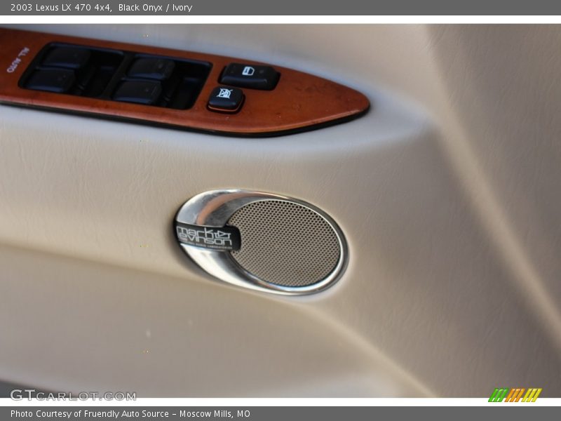Black Onyx / Ivory 2003 Lexus LX 470 4x4