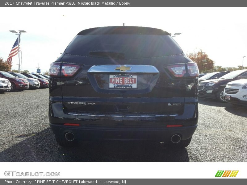 Mosaic Black Metallic / Ebony 2017 Chevrolet Traverse Premier AWD