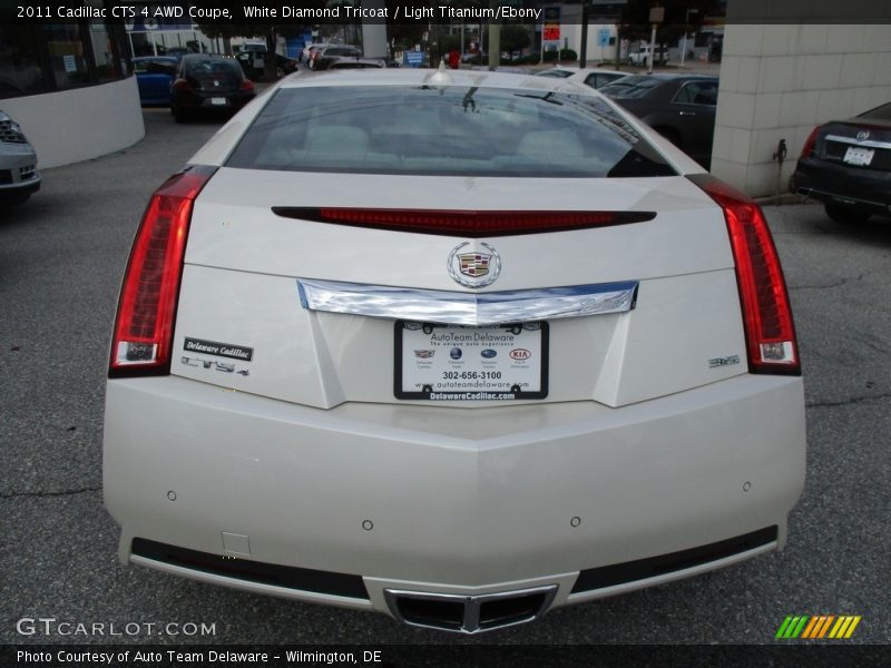 White Diamond Tricoat / Light Titanium/Ebony 2011 Cadillac CTS 4 AWD Coupe
