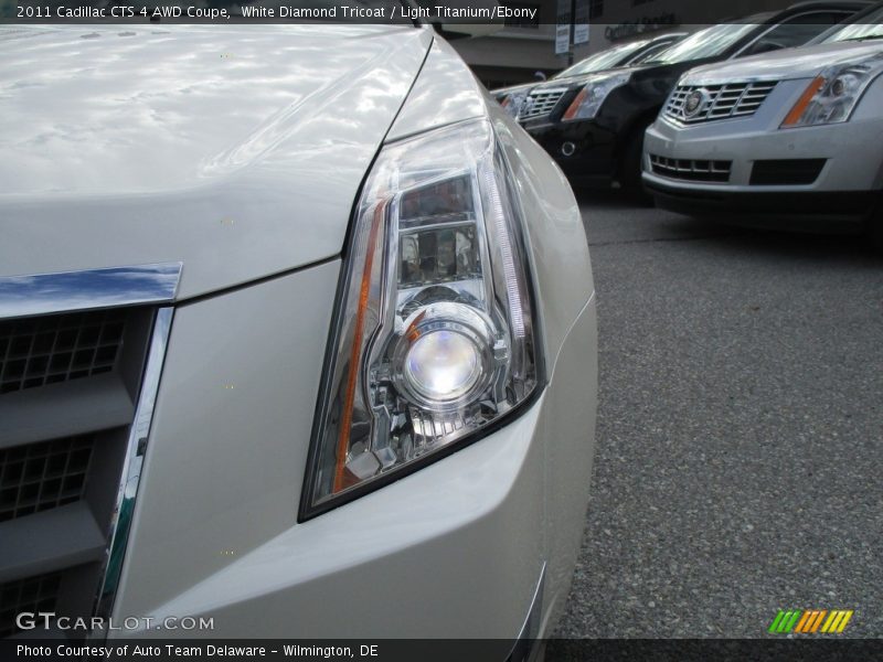 White Diamond Tricoat / Light Titanium/Ebony 2011 Cadillac CTS 4 AWD Coupe