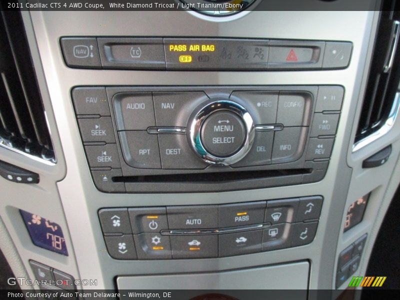 White Diamond Tricoat / Light Titanium/Ebony 2011 Cadillac CTS 4 AWD Coupe
