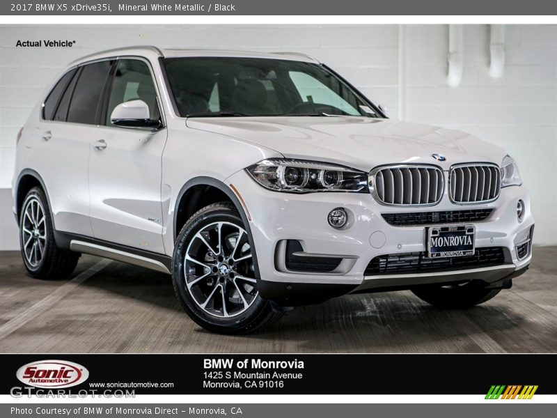 Mineral White Metallic / Black 2017 BMW X5 xDrive35i