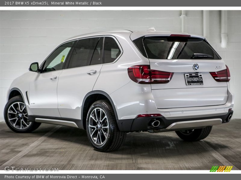 Mineral White Metallic / Black 2017 BMW X5 xDrive35i