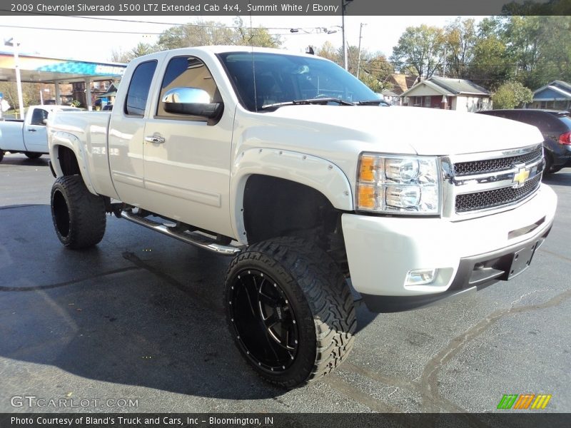 Summit White / Ebony 2009 Chevrolet Silverado 1500 LTZ Extended Cab 4x4