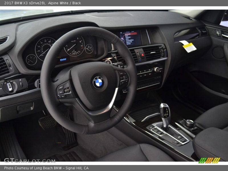 Alpine White / Black 2017 BMW X3 sDrive28i