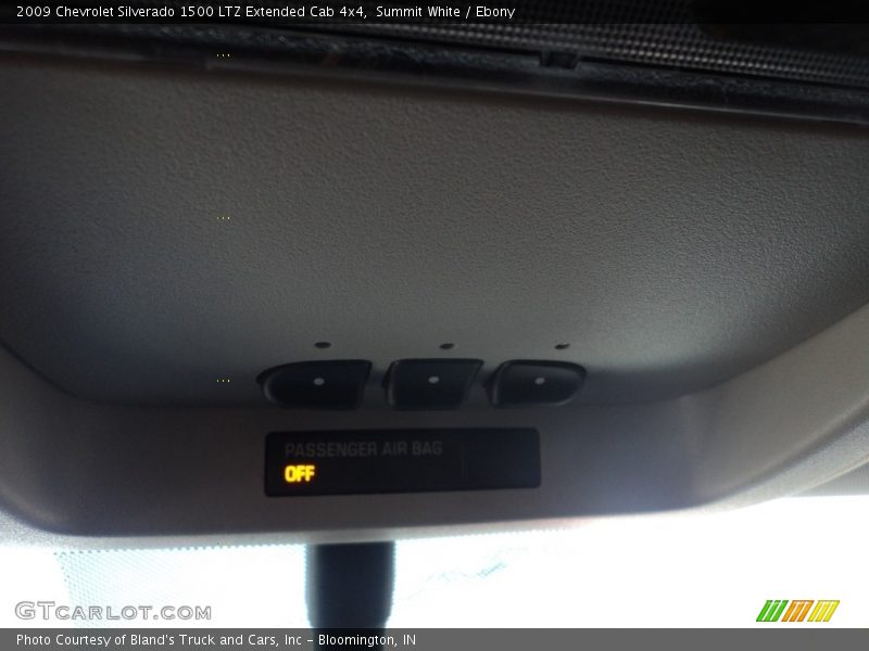 Summit White / Ebony 2009 Chevrolet Silverado 1500 LTZ Extended Cab 4x4