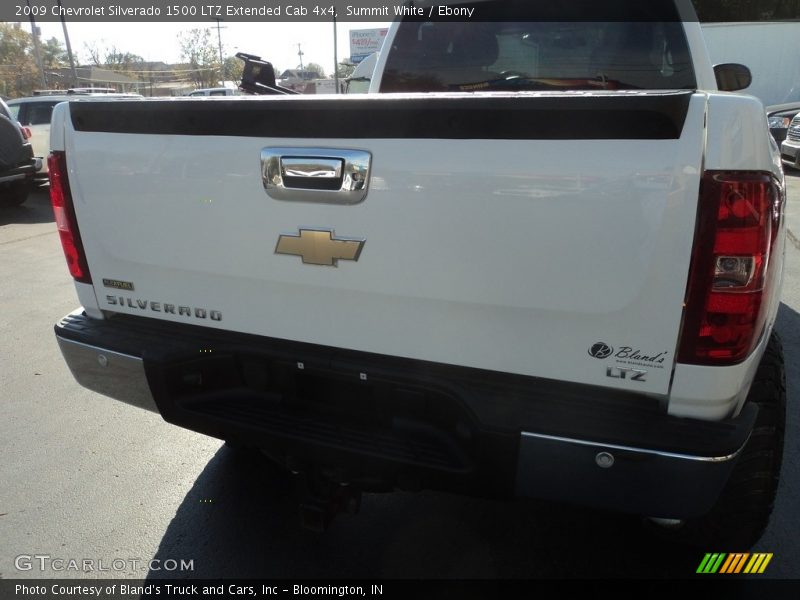 Summit White / Ebony 2009 Chevrolet Silverado 1500 LTZ Extended Cab 4x4