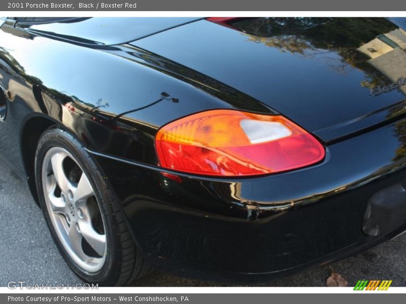 Black / Boxster Red 2001 Porsche Boxster