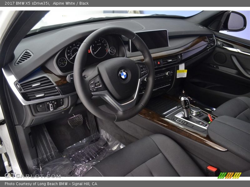 Alpine White / Black 2017 BMW X5 sDrive35i