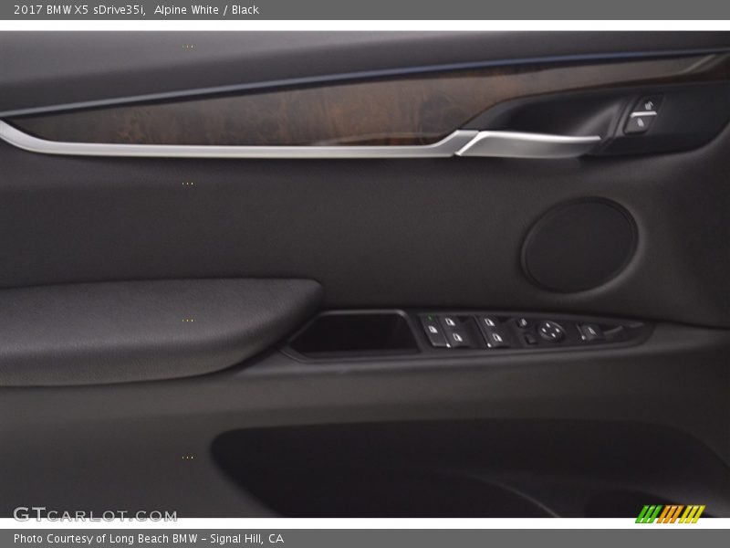 Alpine White / Black 2017 BMW X5 sDrive35i