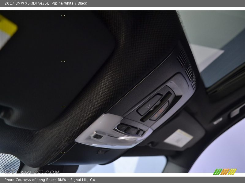 Alpine White / Black 2017 BMW X5 sDrive35i