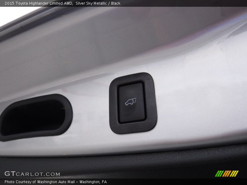 Silver Sky Metallic / Black 2015 Toyota Highlander Limited AWD