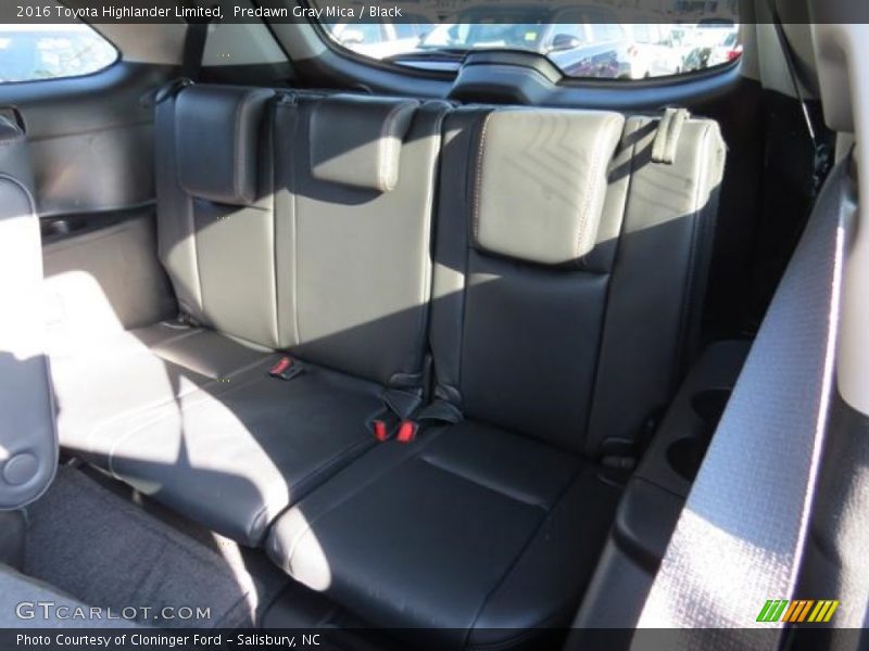 Predawn Gray Mica / Black 2016 Toyota Highlander Limited