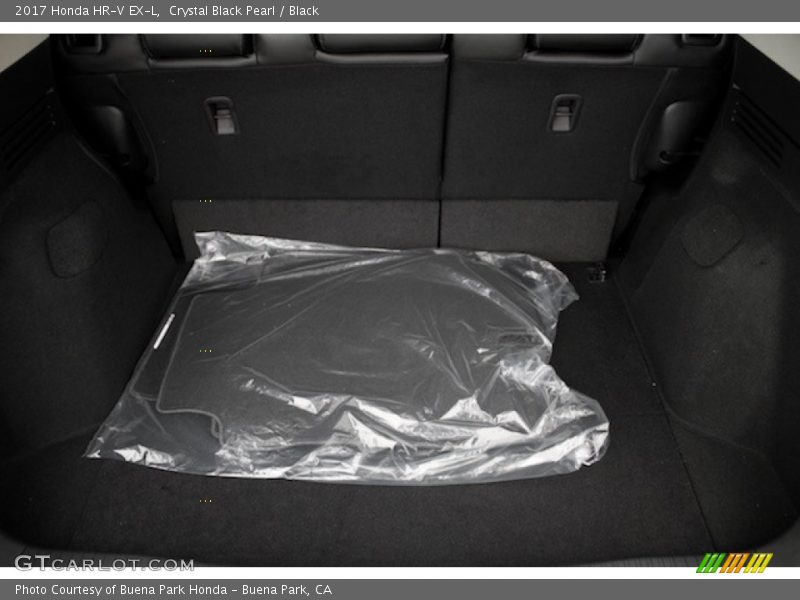 Crystal Black Pearl / Black 2017 Honda HR-V EX-L