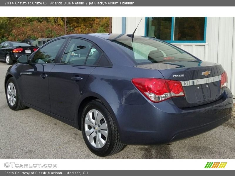 Atlantis Blue Metallic / Jet Black/Medium Titanium 2014 Chevrolet Cruze LS