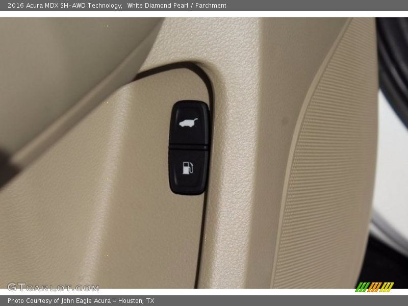 White Diamond Pearl / Parchment 2016 Acura MDX SH-AWD Technology