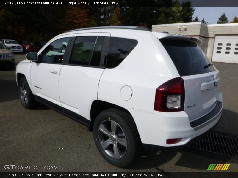 Bright White / Dark Slate Gray 2017 Jeep Compass Latitude 4x4