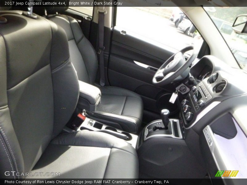 Bright White / Dark Slate Gray 2017 Jeep Compass Latitude 4x4