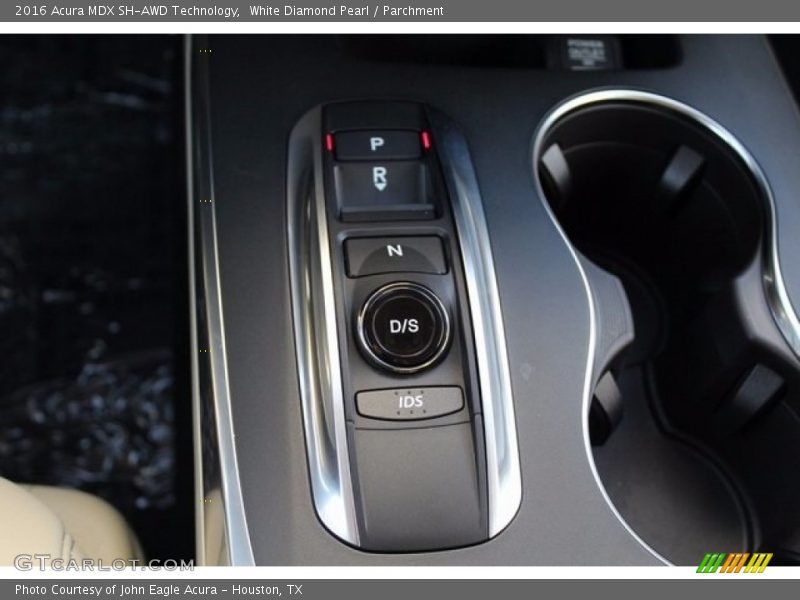 White Diamond Pearl / Parchment 2016 Acura MDX SH-AWD Technology