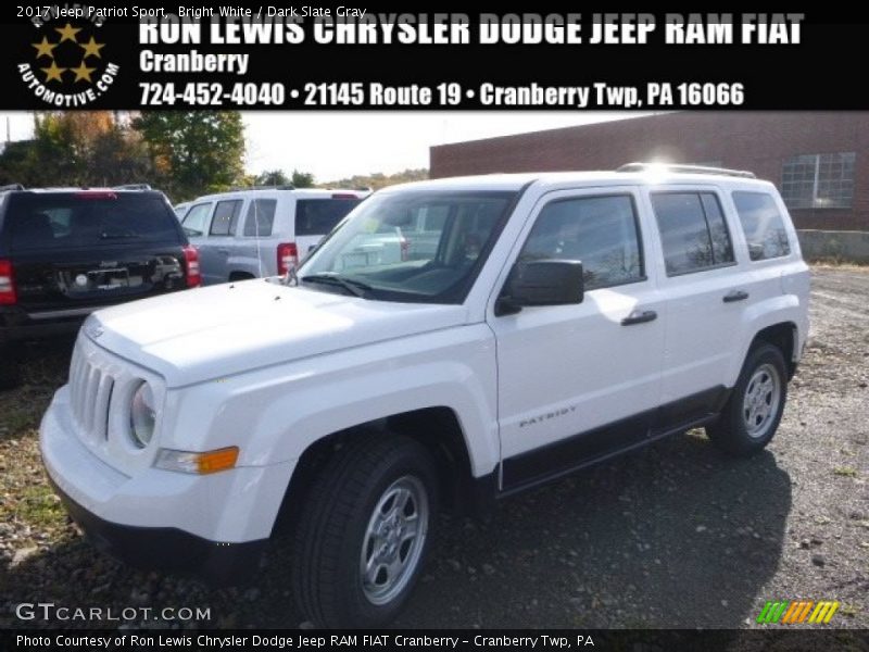 Bright White / Dark Slate Gray 2017 Jeep Patriot Sport