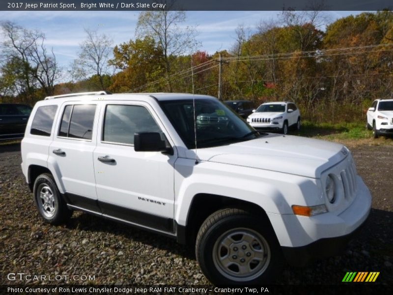 Bright White / Dark Slate Gray 2017 Jeep Patriot Sport