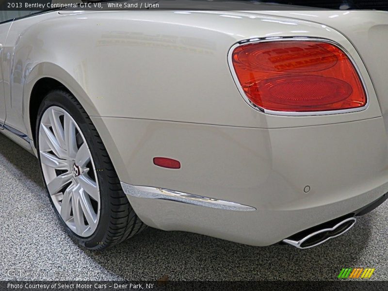 White Sand / Linen 2013 Bentley Continental GTC V8