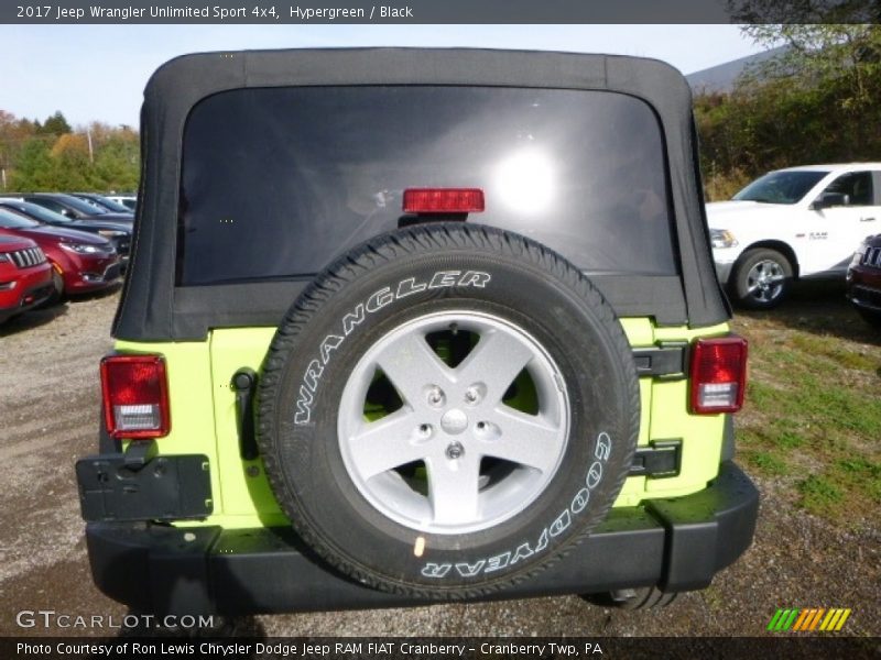 Hypergreen / Black 2017 Jeep Wrangler Unlimited Sport 4x4
