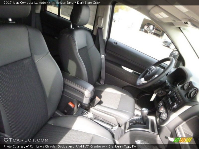 Mojave Sand / Dark Slate Gray 2017 Jeep Compass Latitude 4x4
