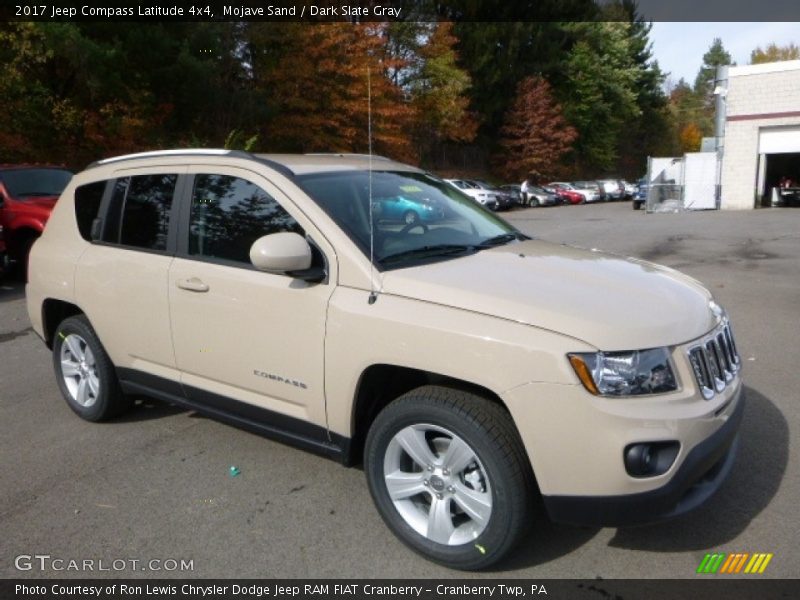 Mojave Sand / Dark Slate Gray 2017 Jeep Compass Latitude 4x4