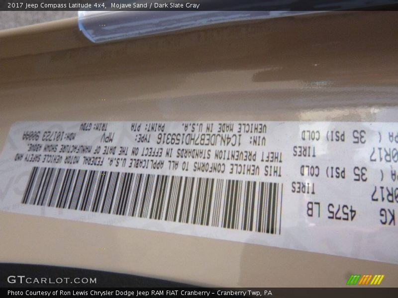 Mojave Sand / Dark Slate Gray 2017 Jeep Compass Latitude 4x4