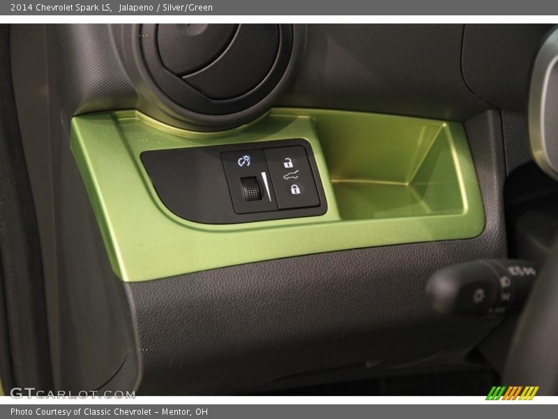 Jalapeno / Silver/Green 2014 Chevrolet Spark LS