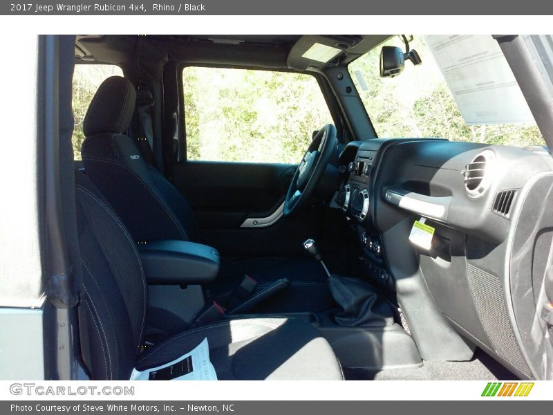 Rhino / Black 2017 Jeep Wrangler Rubicon 4x4