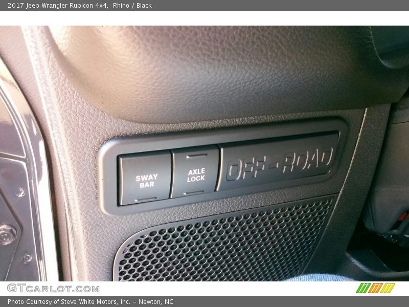 Rhino / Black 2017 Jeep Wrangler Rubicon 4x4