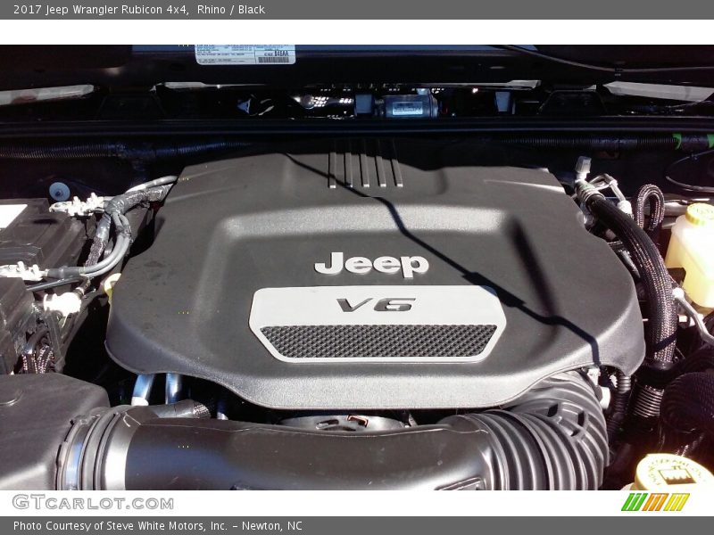 Rhino / Black 2017 Jeep Wrangler Rubicon 4x4