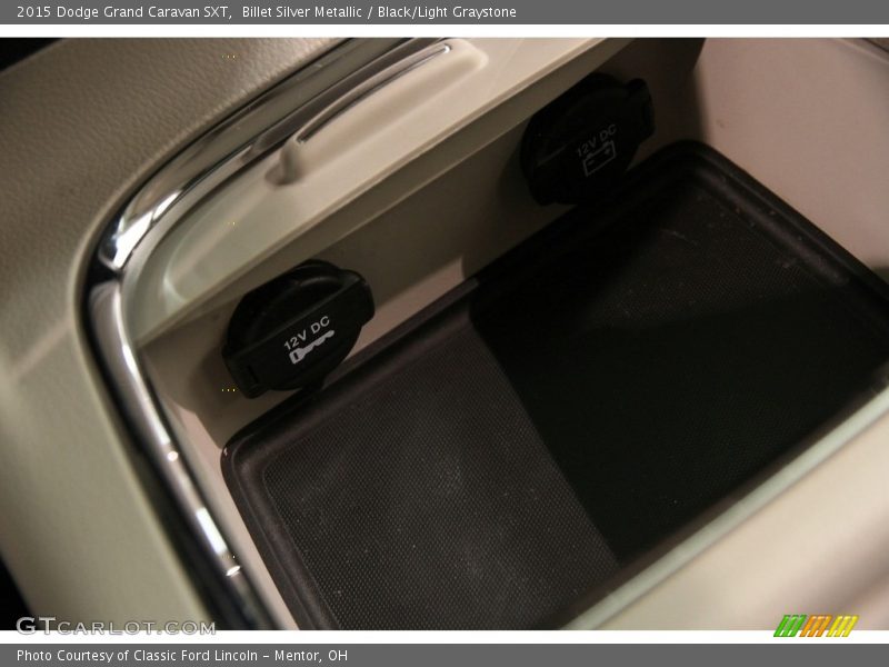 Billet Silver Metallic / Black/Light Graystone 2015 Dodge Grand Caravan SXT