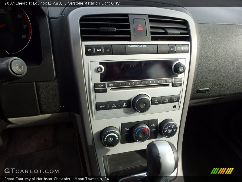 Silverstone Metallic / Light Gray 2007 Chevrolet Equinox LS AWD