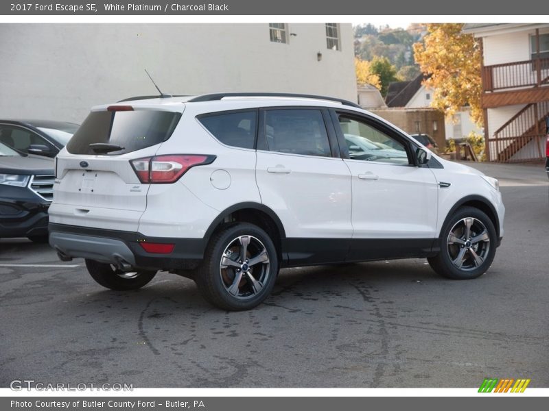 White Platinum / Charcoal Black 2017 Ford Escape SE