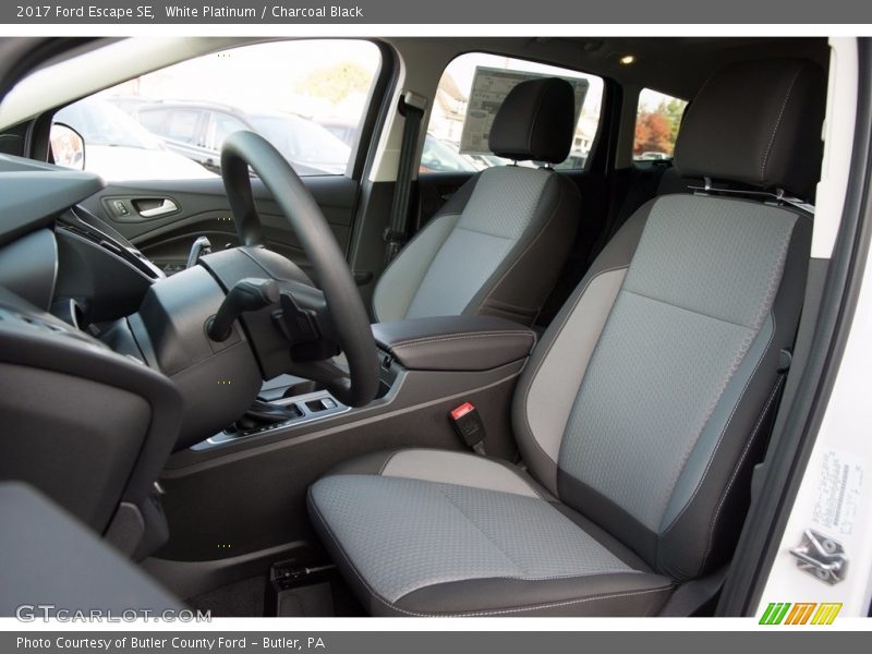 White Platinum / Charcoal Black 2017 Ford Escape SE