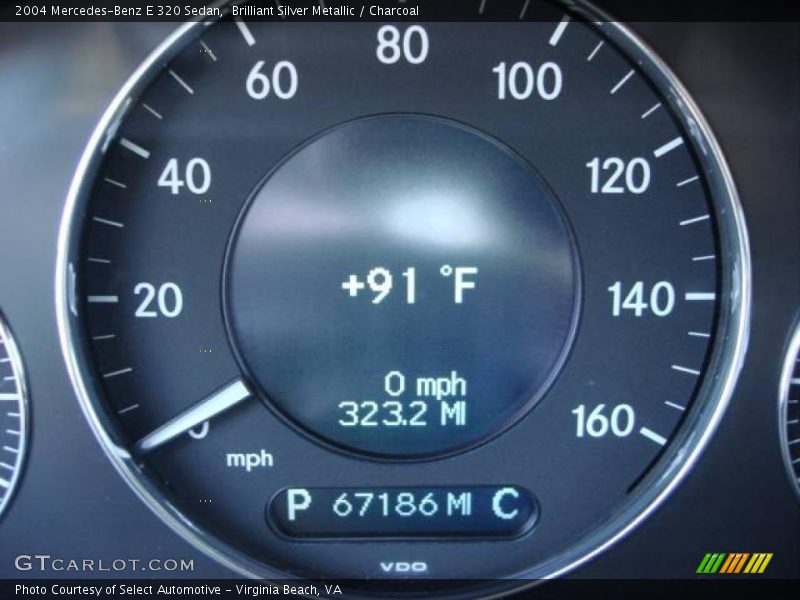 Brilliant Silver Metallic / Charcoal 2004 Mercedes-Benz E 320 Sedan
