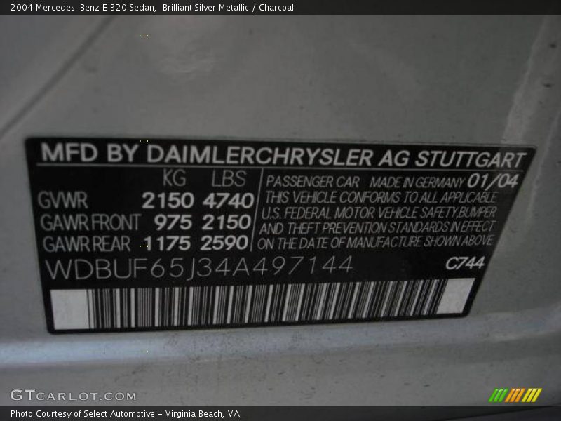 Brilliant Silver Metallic / Charcoal 2004 Mercedes-Benz E 320 Sedan