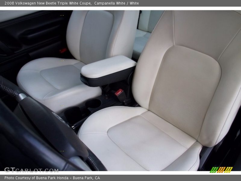 Campanella White / White 2008 Volkswagen New Beetle Triple White Coupe