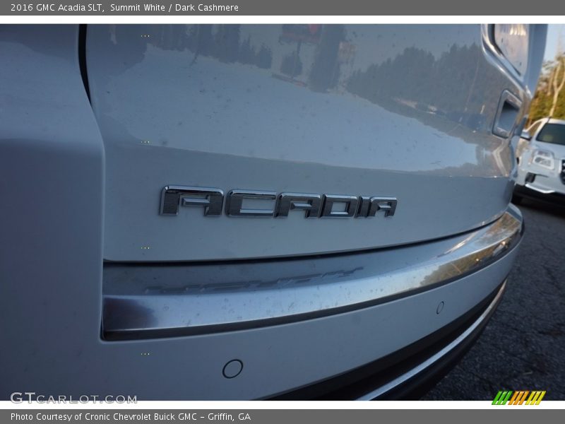 Summit White / Dark Cashmere 2016 GMC Acadia SLT