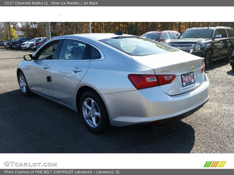 Silver Ice Metallic / Jet Black 2017 Chevrolet Malibu LS