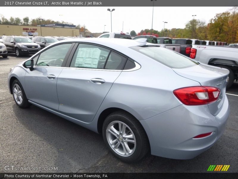 Arctic Blue Metallic / Jet Black 2017 Chevrolet Cruze LT