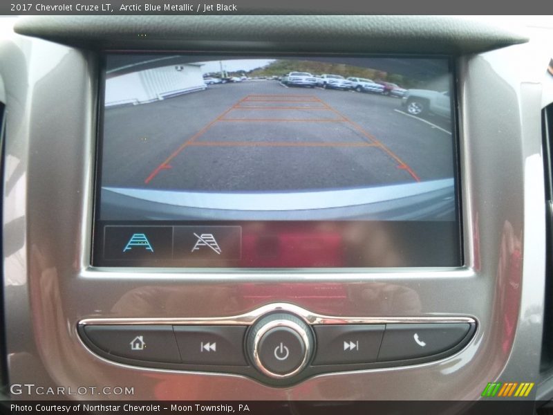 Arctic Blue Metallic / Jet Black 2017 Chevrolet Cruze LT