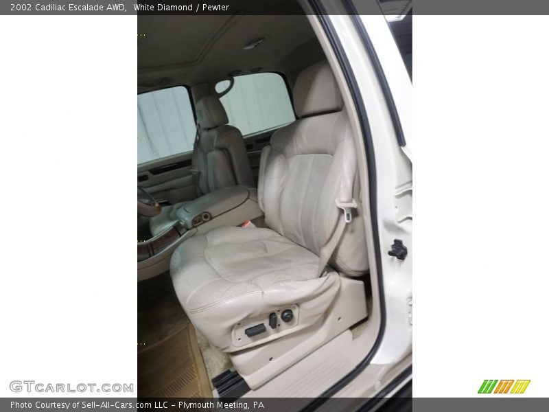 White Diamond / Pewter 2002 Cadillac Escalade AWD